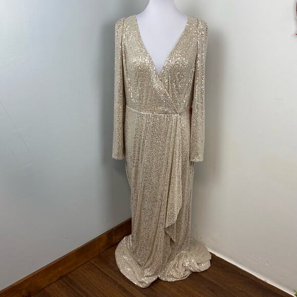 Mac Duggal Silver Sequin Wrap Evening Gown Size 10 $398 26395 - Picture 7 of 15